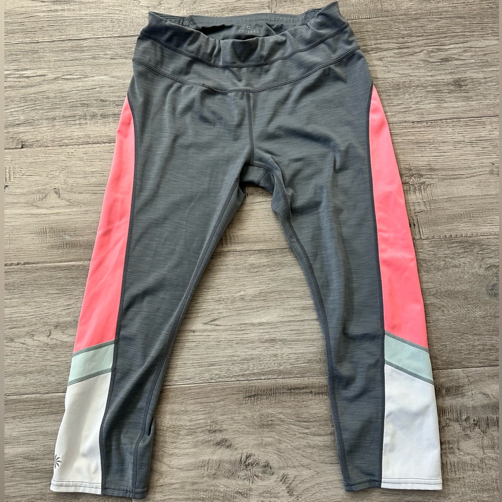 Women’s Athleta Cropped Leggings in Gray / White / Pink